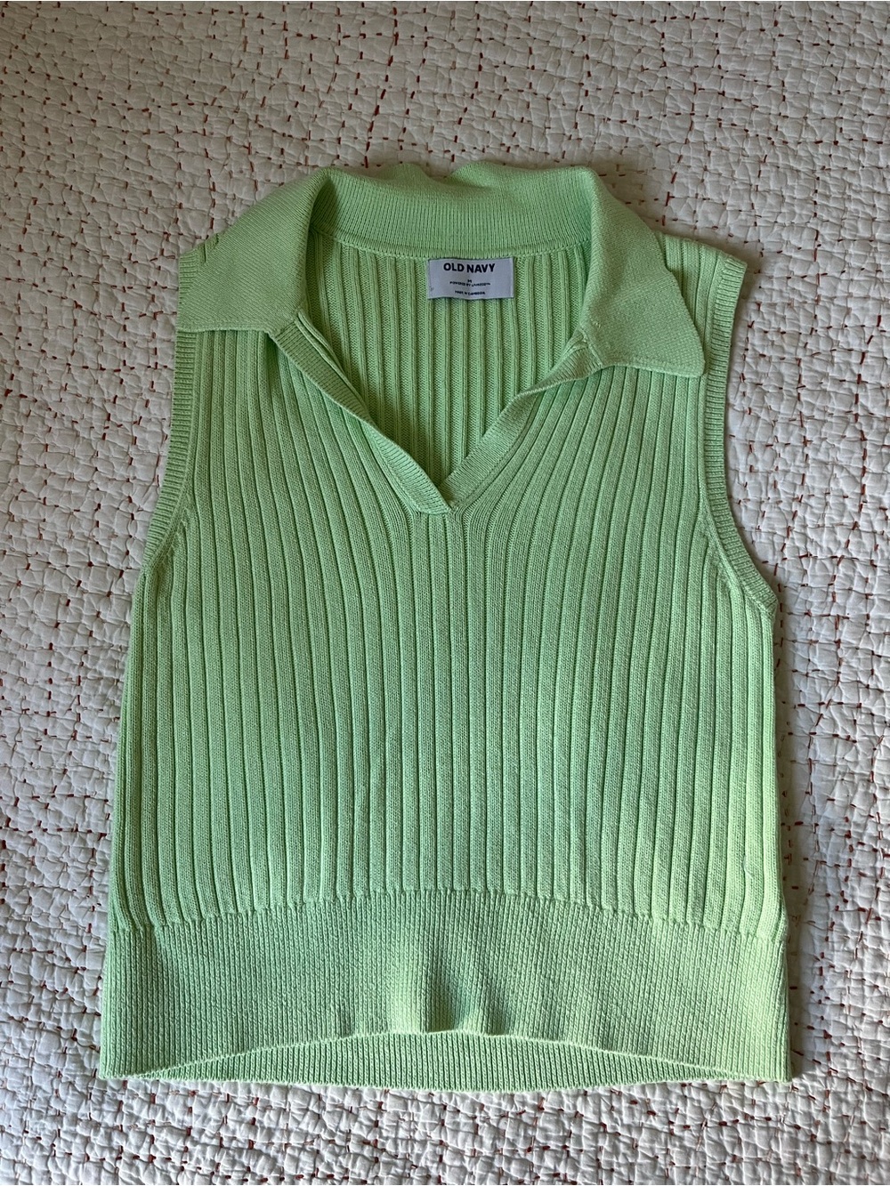 Old Navy Light Green Ribbed V‑Neck Sleeveless Polo Sweater